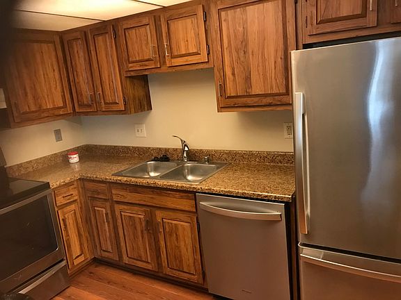 SS appliances.