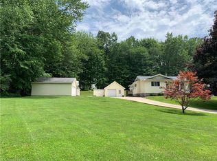 3215 S Jasmine Ave, Akron, OH 44319