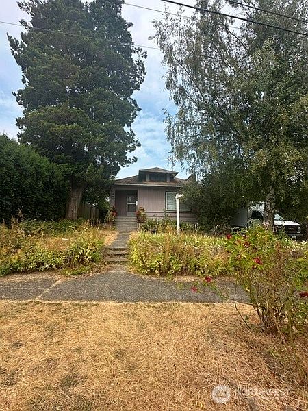 2nd image of 3210 NW 69th Street