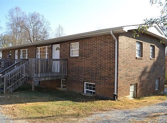 2nd image of 374 Ann St #A-b