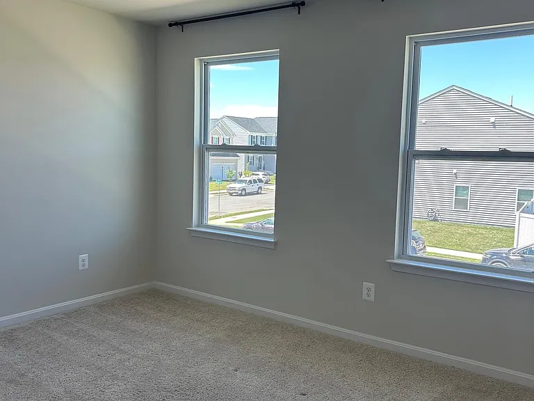 406 Freeman St — Photo 13