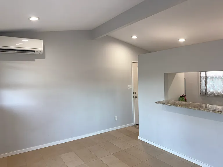 865 Akumu St — Photo 7