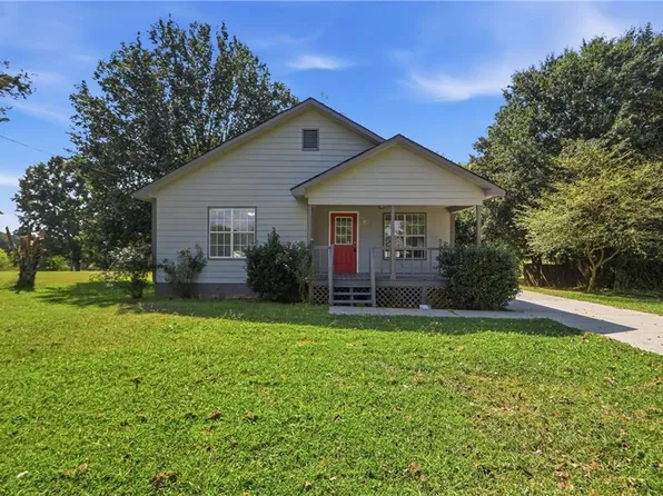 140 Triple D Dr SE, Adairsville, GA 30103
