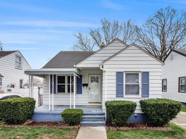 4533 Edmund St, Wayne, MI 48184
