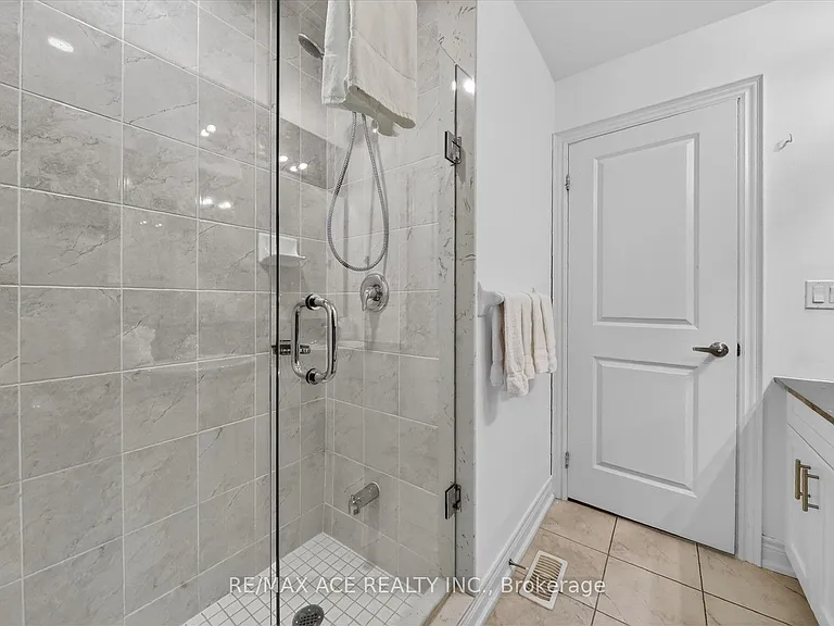 171 Snowbridge Way #26 — Photo 29