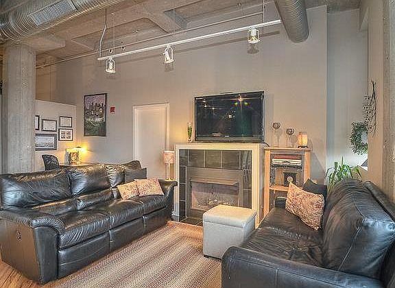 3rd image of 2107 Grand Ave Unit 906