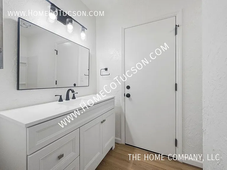 5123 Paseo Las Palmas — Photo 15