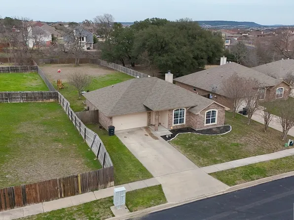 7010 Aquamarine Dr, Killeen, TX 76542