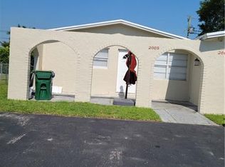 2668 NW 65th Ave, Pompano Beach, FL 33063