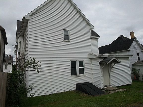 Rear of house, outside access