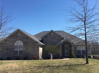 6462 Timber Lane Dr, Mascoutah, IL