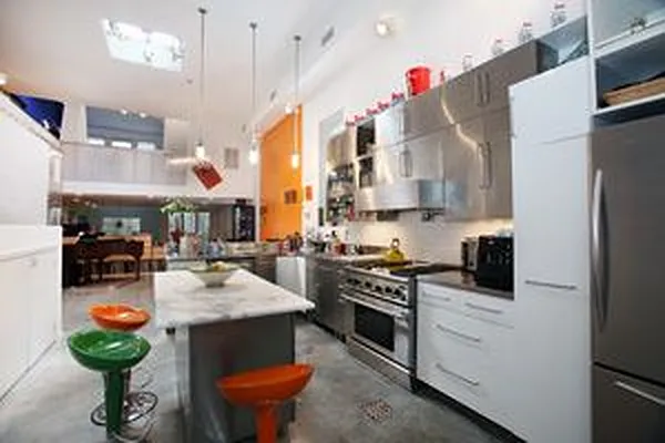 Sold by Douglas Elliman | media 48