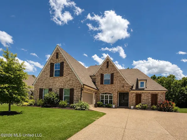7337 Hawks Crossing Dr E, Olive Branch, MS 38654