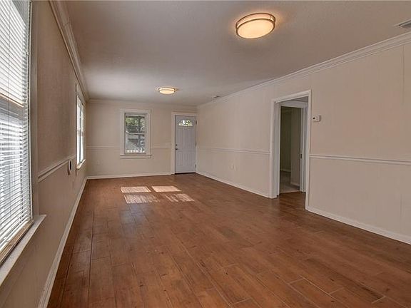 5th image of 8505 North Blvd