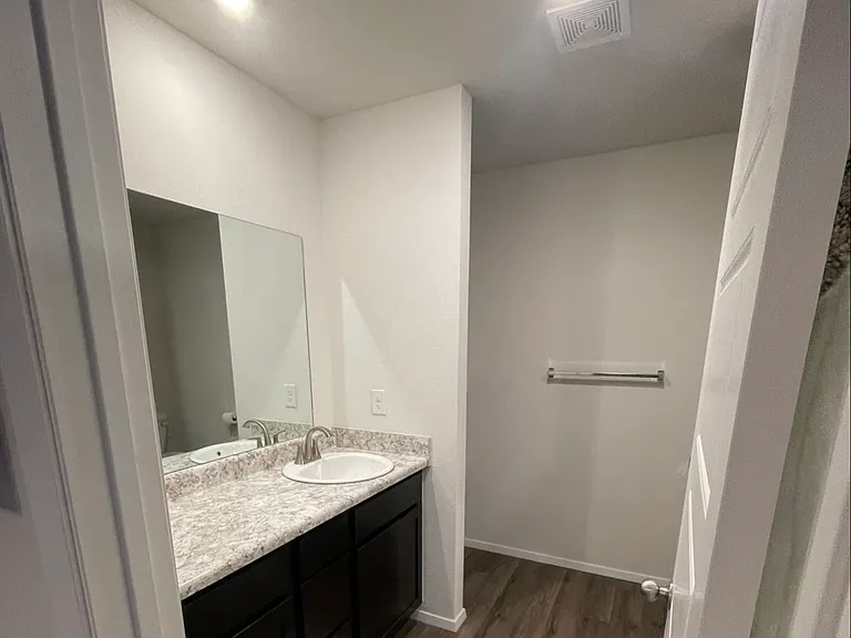 8101 Regency Way — Photo 10