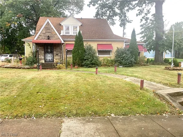 665 Dorchester Rd, Akron, OH 44320