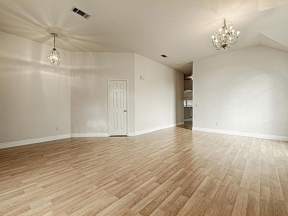 5th image of 4405 Lone Rock Ct