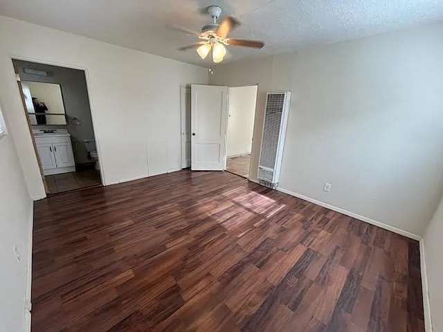 Ideal Urban Location for a Modern 1 Bed Apartment — Photo 15