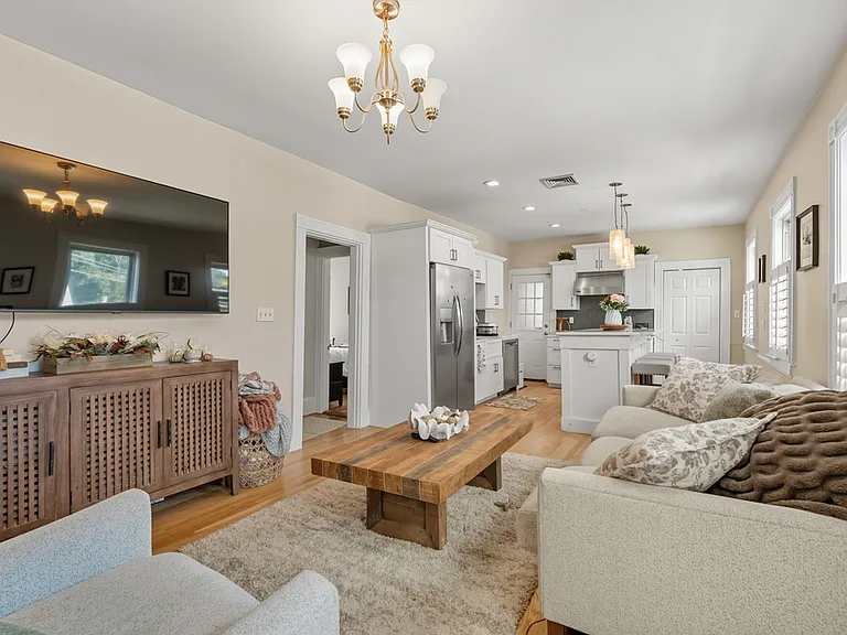 285 Neponset Ave #C — Photo 9
