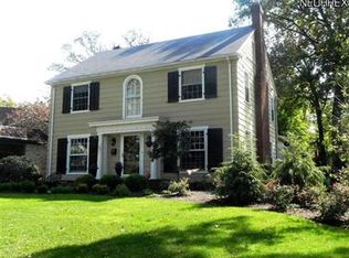 19563 Argyle Oval, Rocky River, OH