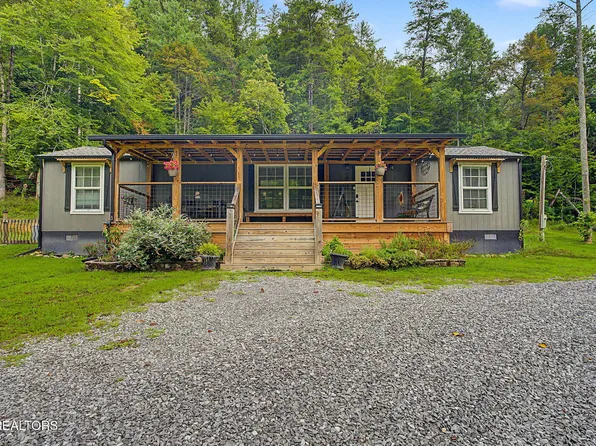 1939 Creek Hollow Way, Pigeon Forge, TN 37876