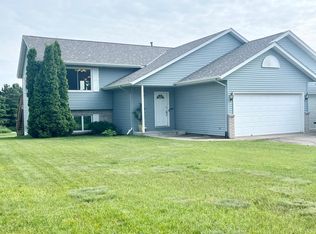 816 3rd St S, Sartell, MN 56377