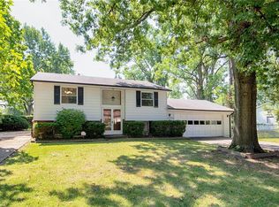 1844 Longford Dr, Saint Louis, MO 63136