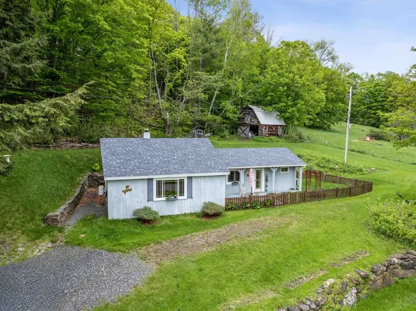 879 Dairy Hill Road, Royalton, VT 05068