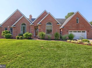 1209 White Birch Ln, Carlisle, PA 17013