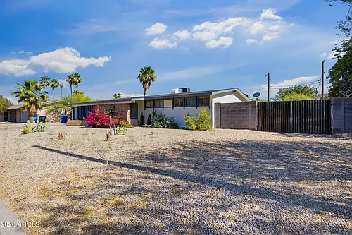 4213 E Sahuaro Dr Photo 1