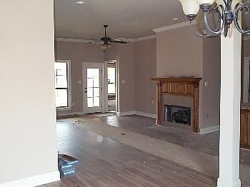 3rd image of 2699 Middletowne Dr