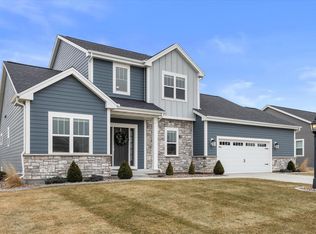 2874 Kegonsa Dr, Summit, WI 53066