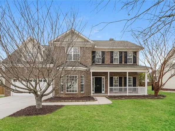 374 Quick Silver Dr, Winston Salem, NC 27127