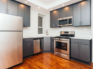 6132 Woodbine St APT 3R, Ridgewood, NY 11385