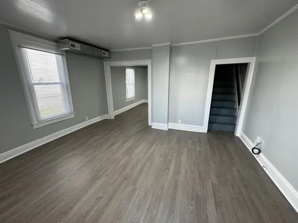 1519 N Ripley St, Davenport, IA 52803