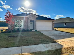 122 Plum Tree Ln, Hazel Green, AL 35750