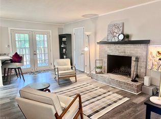 1332 Drexel Cir, Virginia Beach, VA 23464