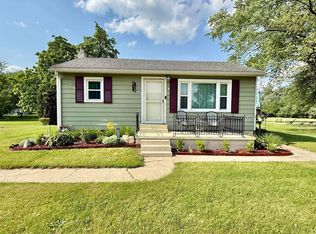 3128 Clayton St, Erie, MI 48133