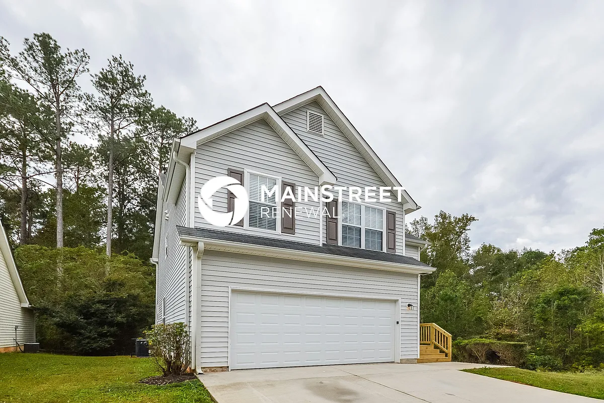 Front View - 5014 River Overlook Way