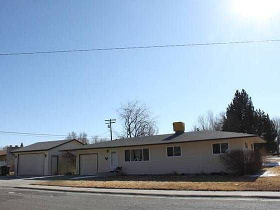 1st image of 207 Big Horn Dr