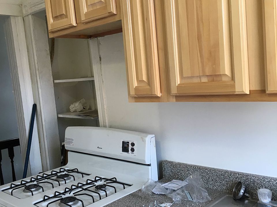 2nd image of 3426 N 21st St