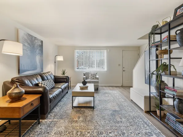 Shadeland Terrace with Finished Basements, 4620 Englewood Dr #Aff51b3c7, Indianapolis, IN 46226