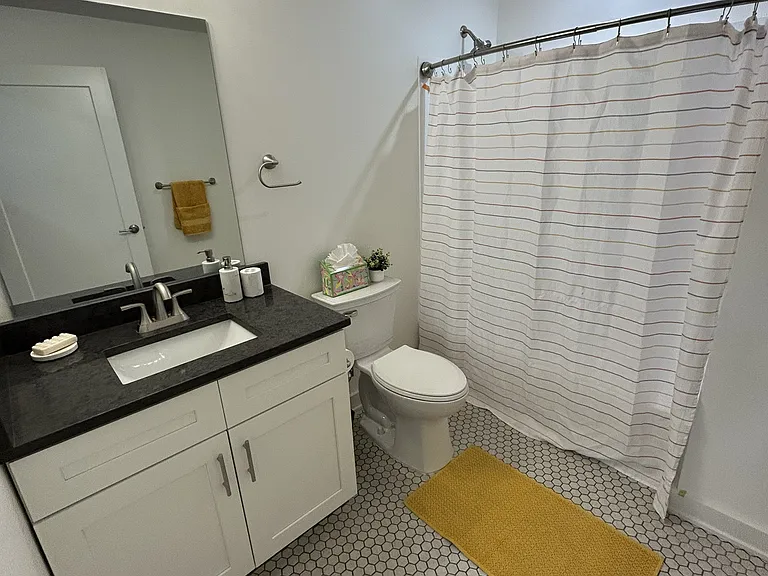 521 August St #6 — Photo 12