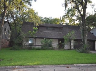804 Lexington Dr, Friendswood, TX 77546