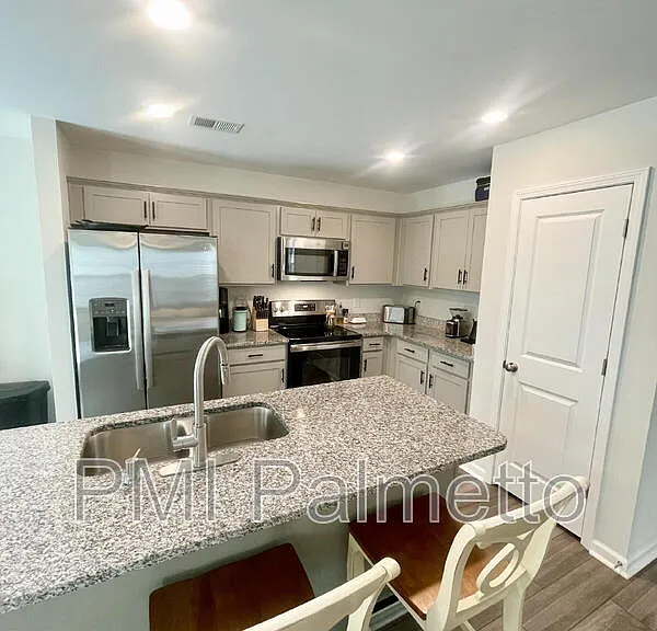 633 Wooster Dr — Photo 14