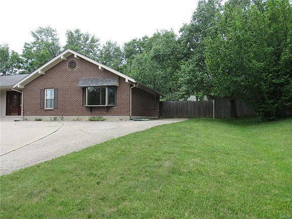 1143 Crestwood Hills Drive Vandalia OH 45377