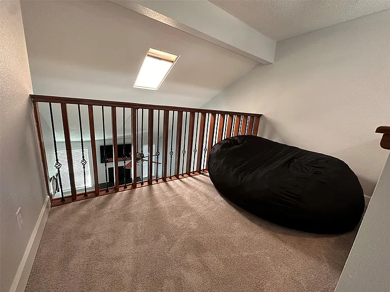 13821 Hollowgreen Dr — Photo 14