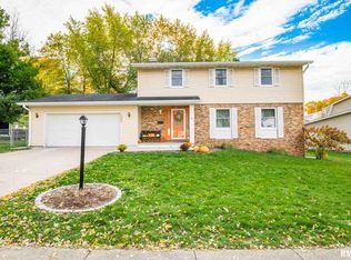 1924 W Teton Dr, Peoria, IL