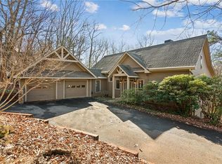 195 Indian Pipe Dr, Jasper, GA 30143