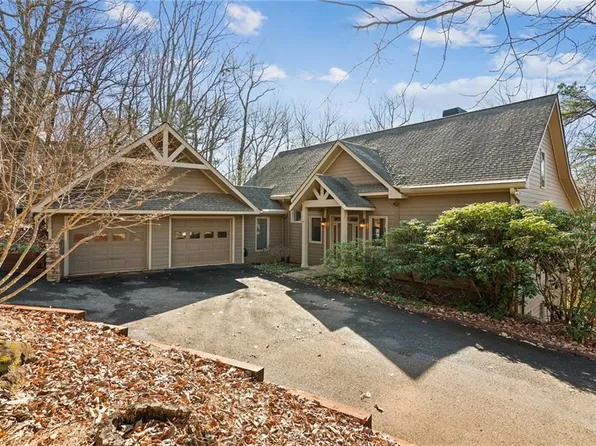 195 Indian Pipe Dr, Jasper, GA 30143